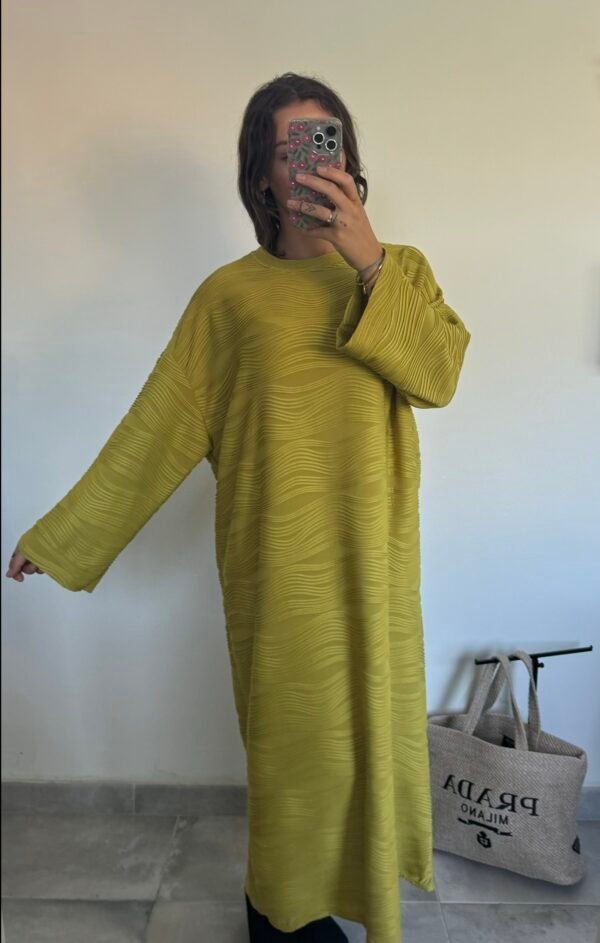 Robe Lyla – Image 2